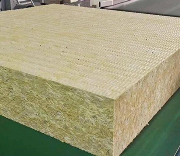 襄陽遠(yuǎn)大生產(chǎn)的外墻巖棉板保溫性能怎么樣？